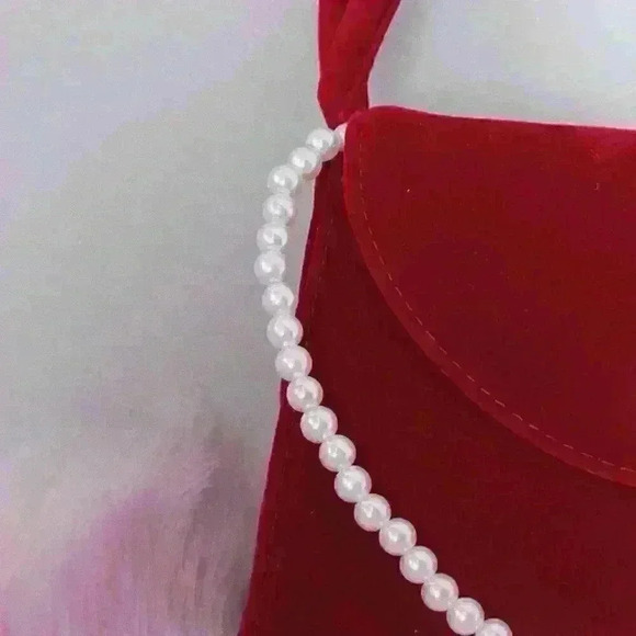 Burgundy Velvet Faux Pearl Handle Handbag - Picture 3 of 6